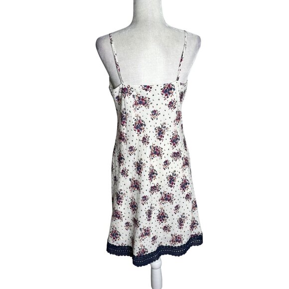 Skies Are Blue Floral Slip Dress Medium White Navy Lace Hem Adjustable Straps - Picture 4 of 7